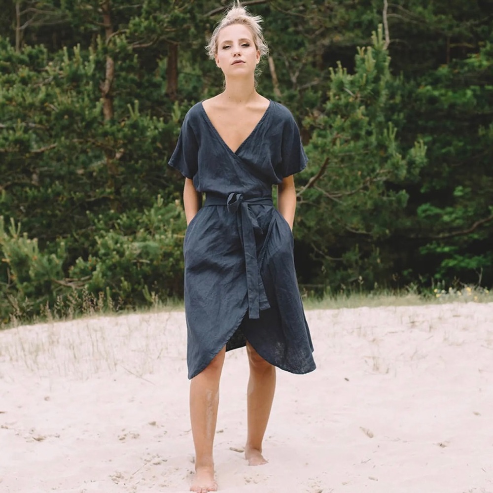 LinenFox Size Small Medium Black Linen Minimalist Lagenlook Mimosa Wrap Dress